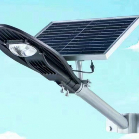 Đèn lá cao áp năng lượng mặt trời 50W